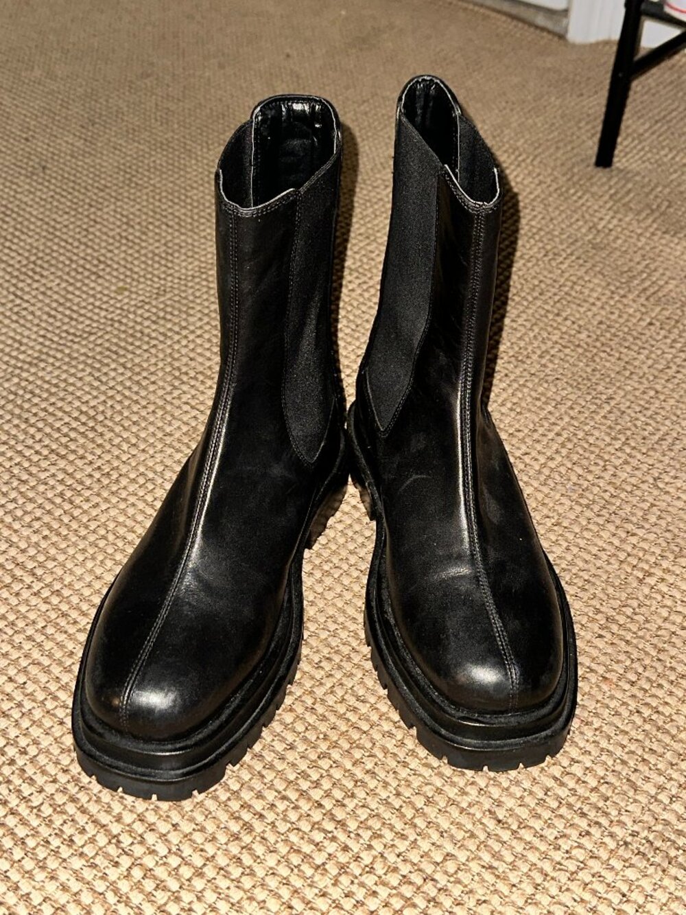ASOS Premium leather black chunky Chelsea boots